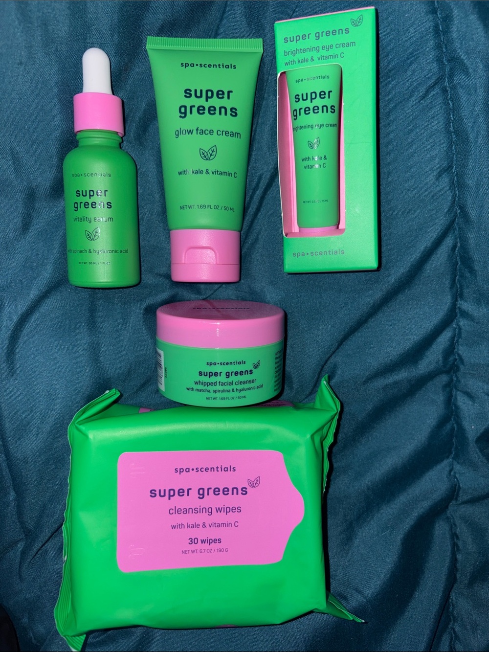 5 - Spa Scentials - Super Greens - Glow Face & Eye Cream & Facial Cleanser/Wipes